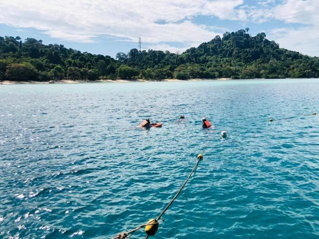 เกาะลิบงซันไรส์ โฮมสเตย์ Koh Libong Sunrise Homestay Esterno foto